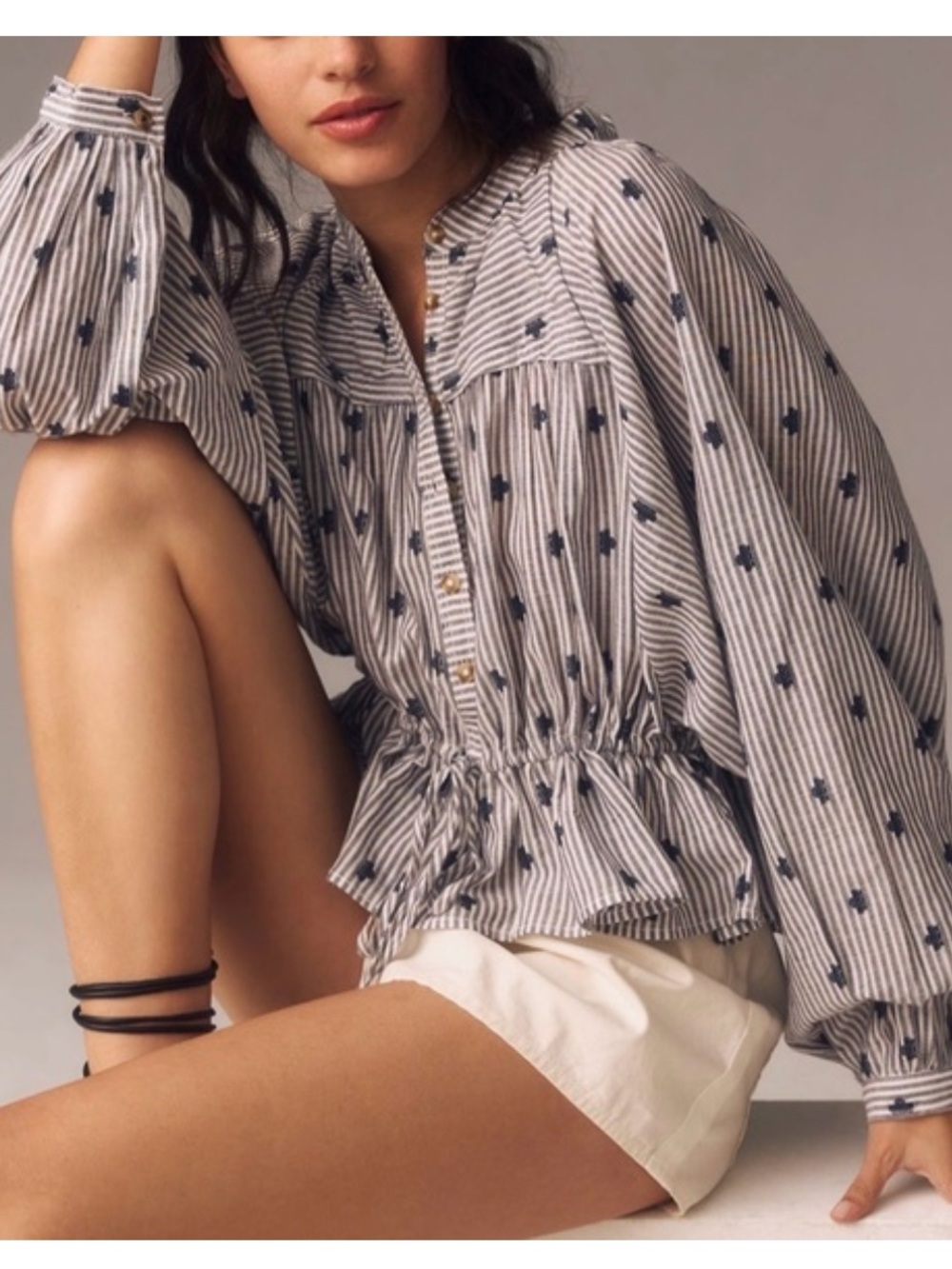 ANTHROPOLOGIE PILCRO EMBROIDERED TOP